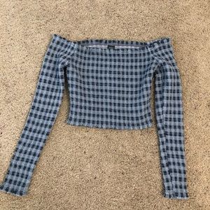 WLD FABLE off the shoulder crop top